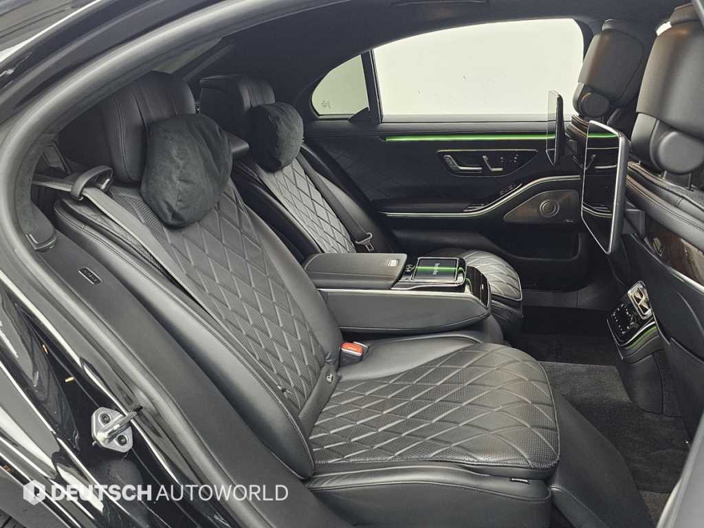 Mercedes Benz S Class - Vista 12