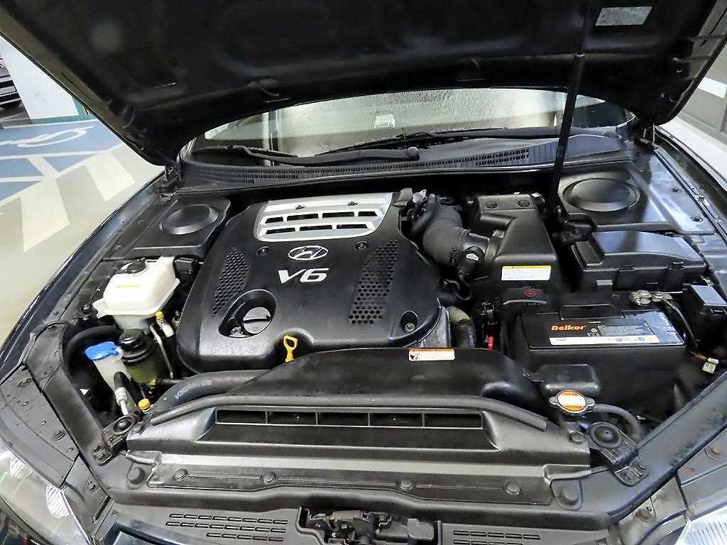 HYUNDAI Grandeur 2007 Negro - Importación desde Corea - HF Imports Iquique - Foto 16