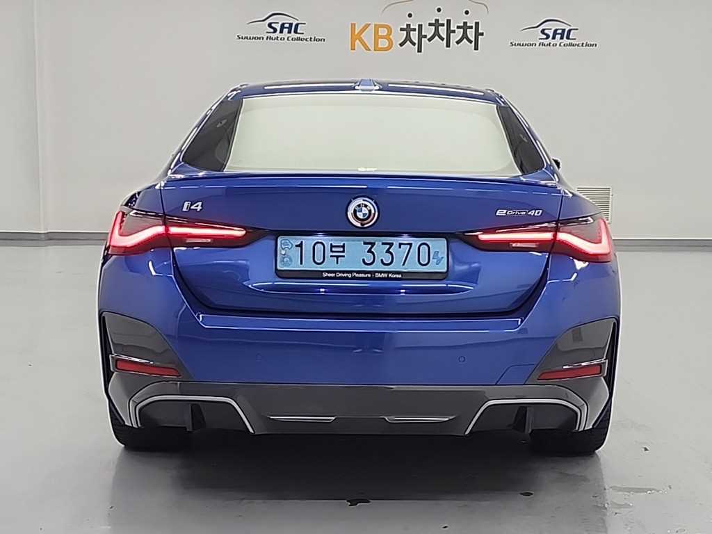 BMW i4 - Vista 2