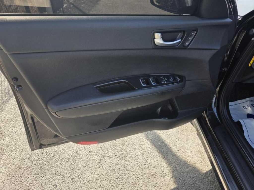 KIA K5 2016 Negro - Importación desde Corea - HF Imports Iquique - Foto 13