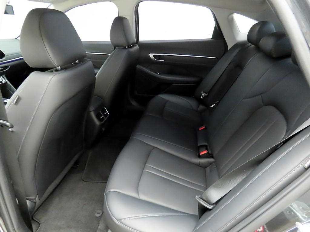 HYUNDAI Sonata - Vista 6