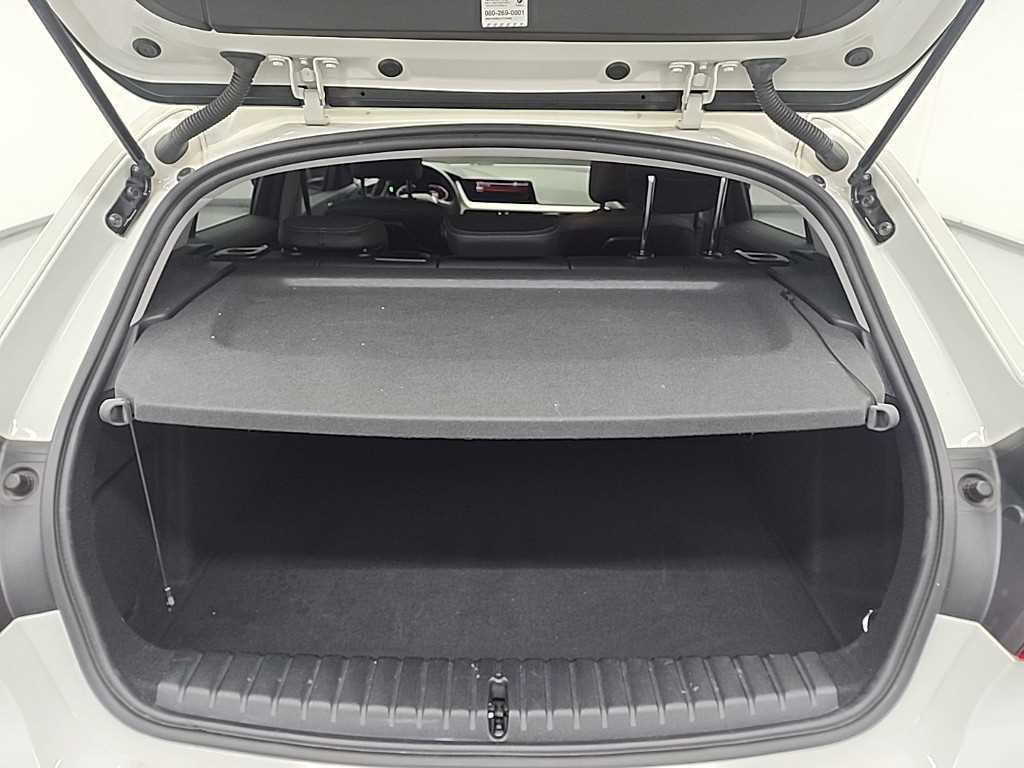 BMW 1 series 2021 Blanco - Importación desde Corea - HF Imports Iquique - Foto 18