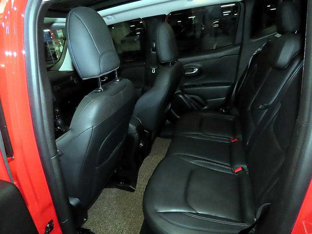 Jeep Renegade - Vista 7