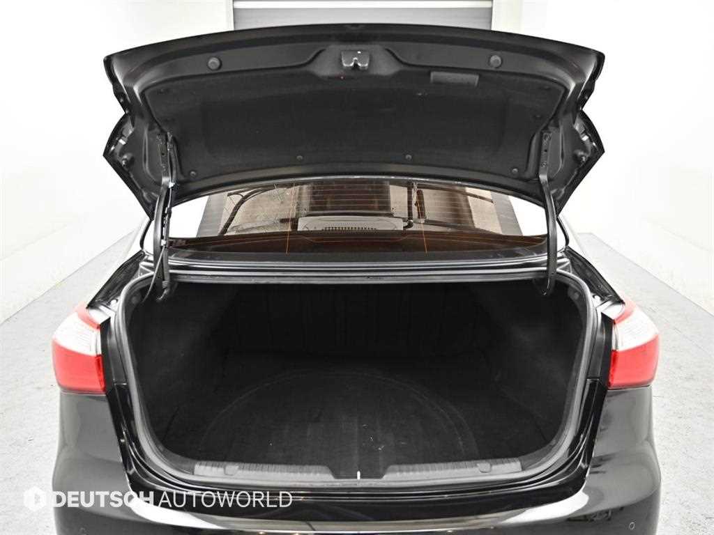 KIA K3 2013 Negro - Importación desde Corea - HF Imports Iquique - Foto 19