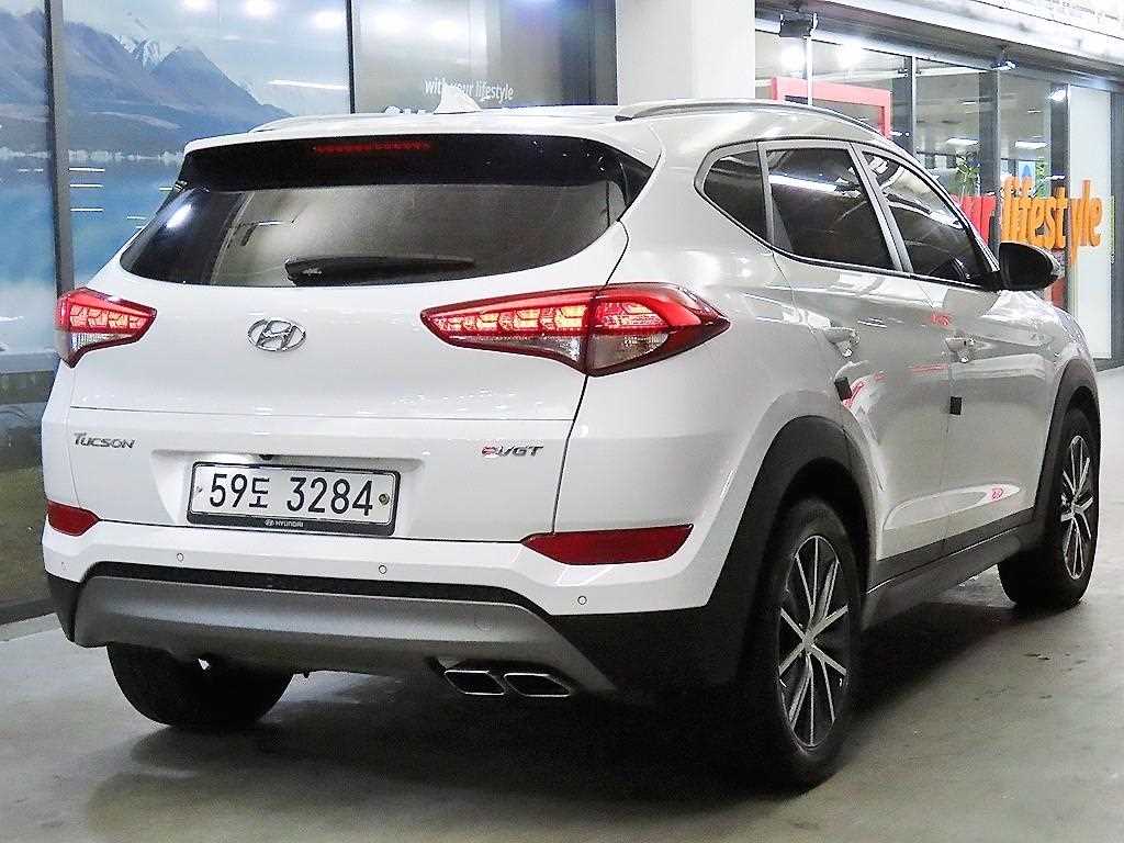 HYUNDAI Tucson - Vista 4