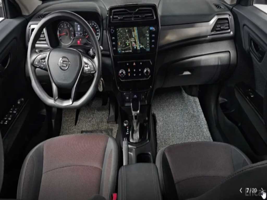 Ssangyong Tivoli - Vista 7