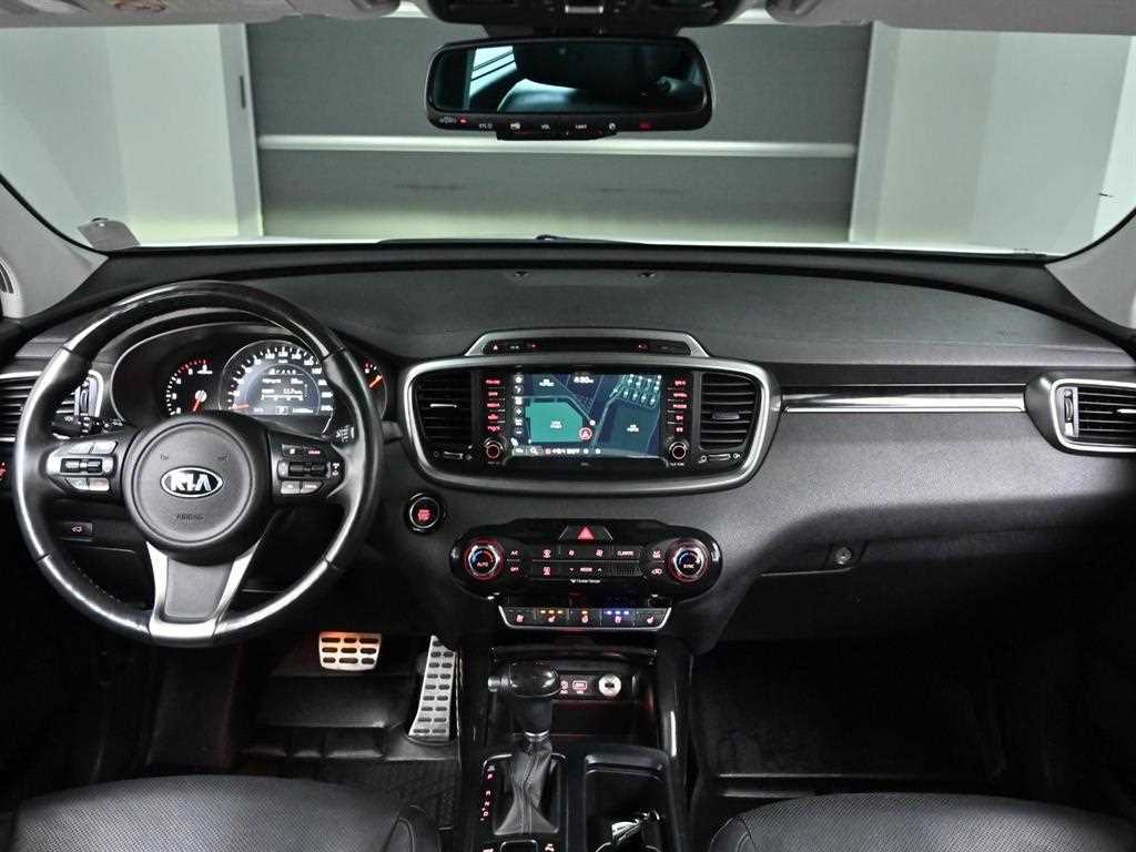 KIA Sorento - Vista 7