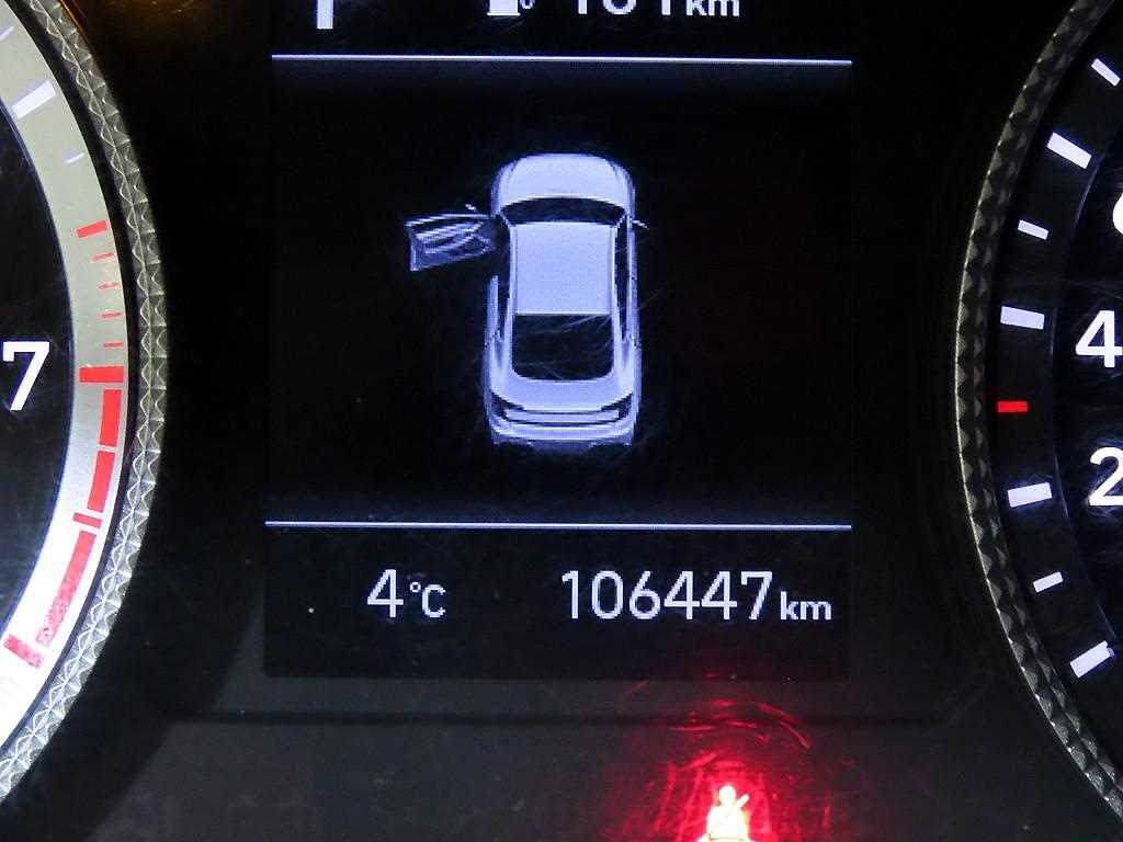 HYUNDAI Sonata - Vista 9