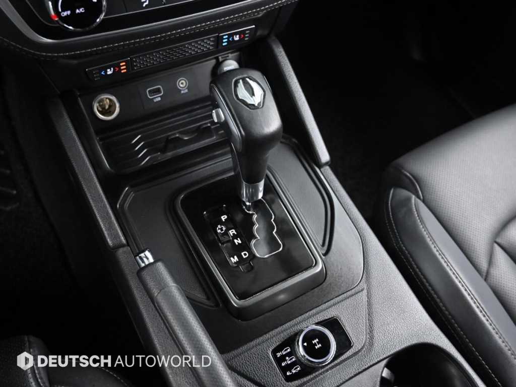 Ssangyong Rexton - Vista 9