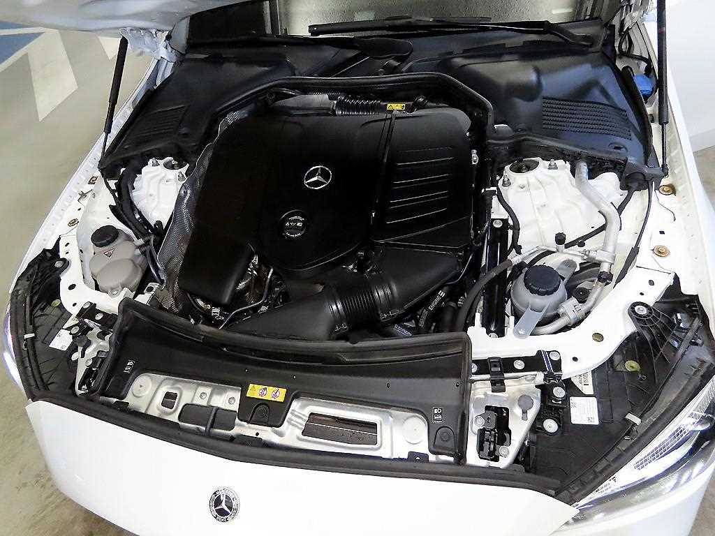 Mercedes Benz C Class 2022 Blanco - Importación desde Corea - HF Imports Iquique - Foto 19