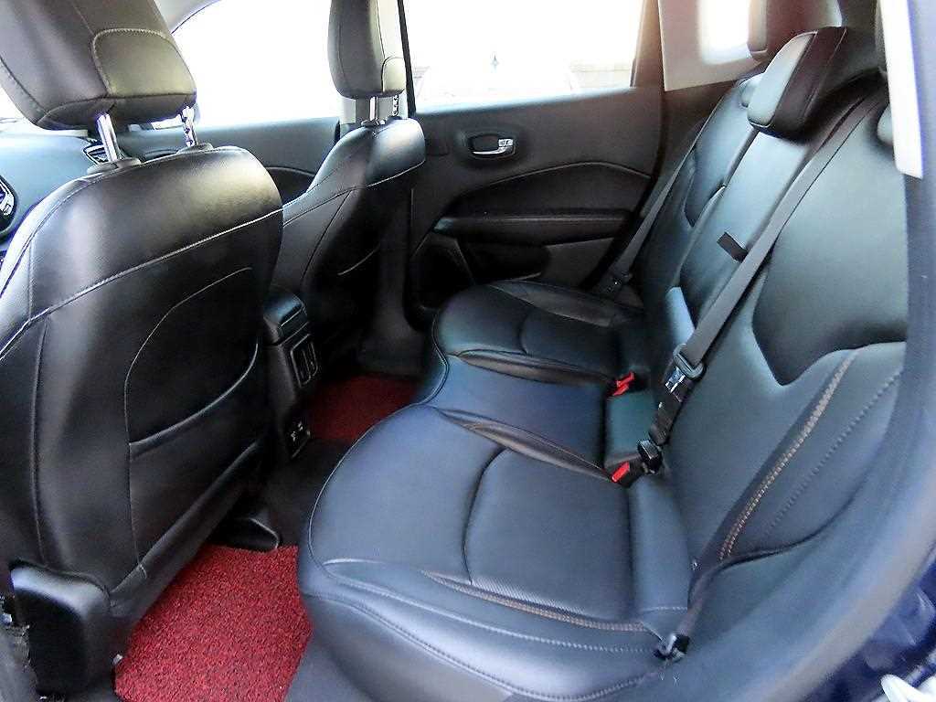 Jeep Compass - Vista 6