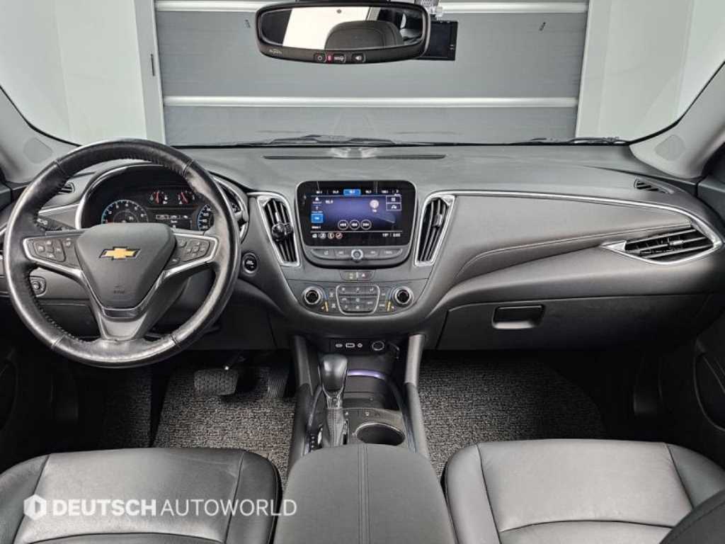 Chevrolet Malibu - Vista 7