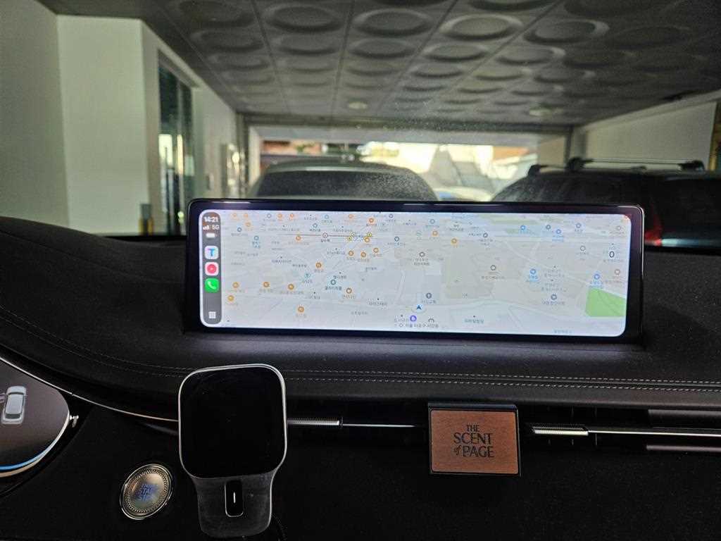 Genesis GV70 - Vista 11