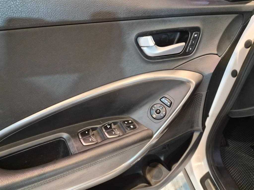 HYUNDAI Santa Fe - Vista 12
