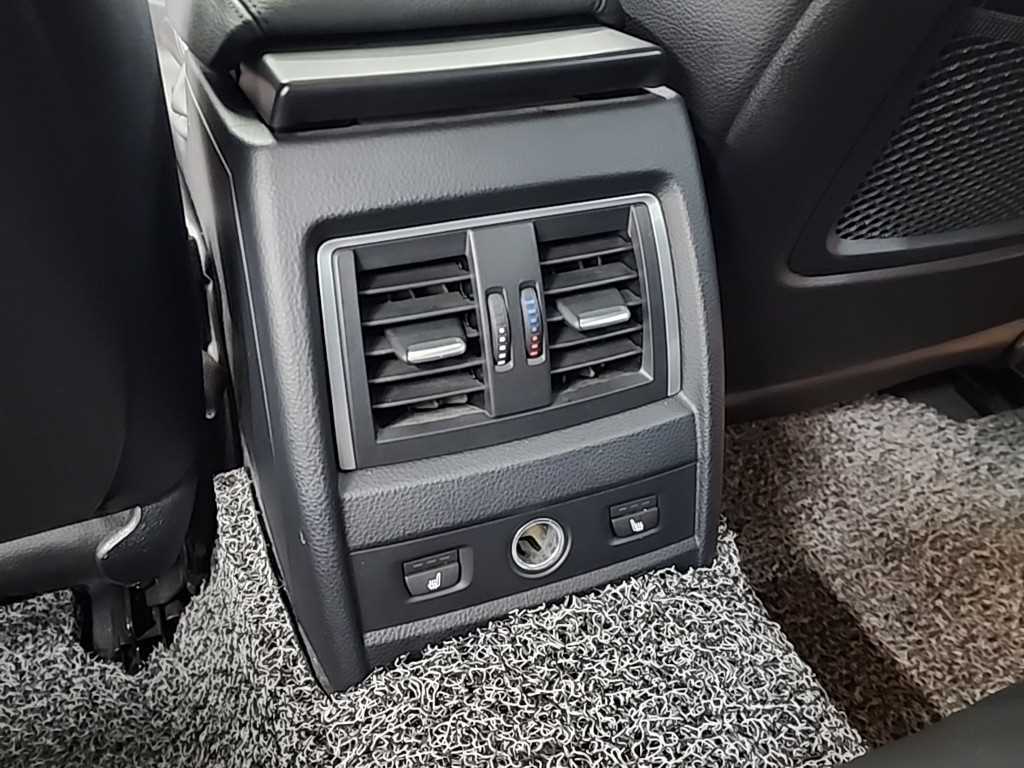 BMW 3 series 2018 Blanco - Importación desde Corea - HF Imports Iquique - Foto 13