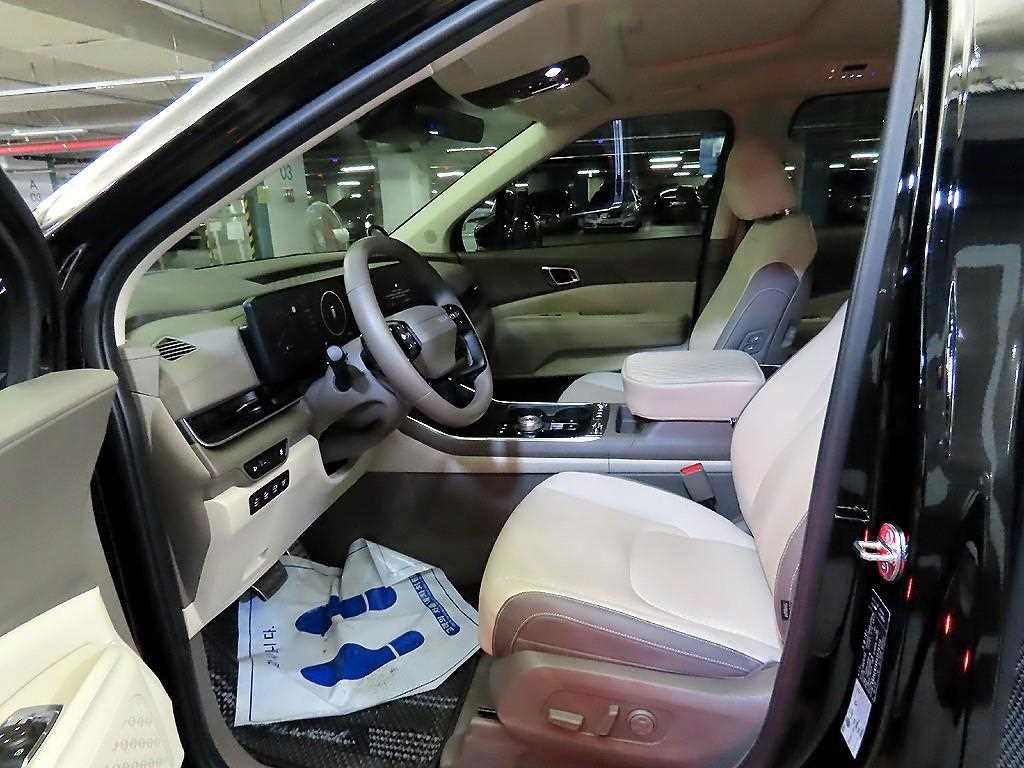 KIA Carnival - Vista 6