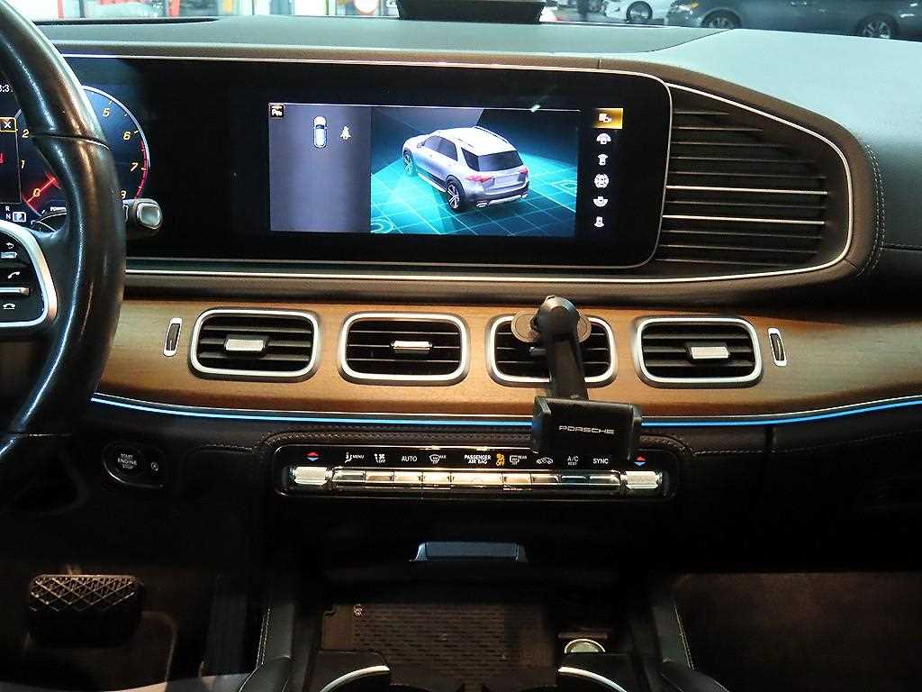 Mercedes Benz GLE Class - Vista 11