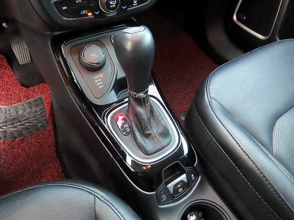 Jeep Compass - Vista 10