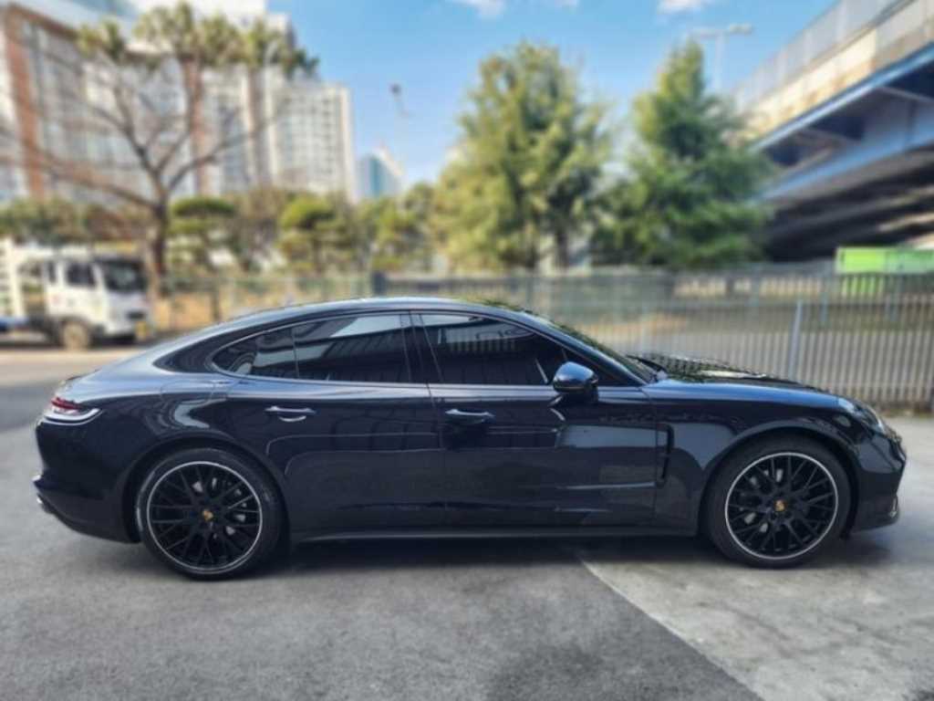 Porsche Panamera - Vista 5