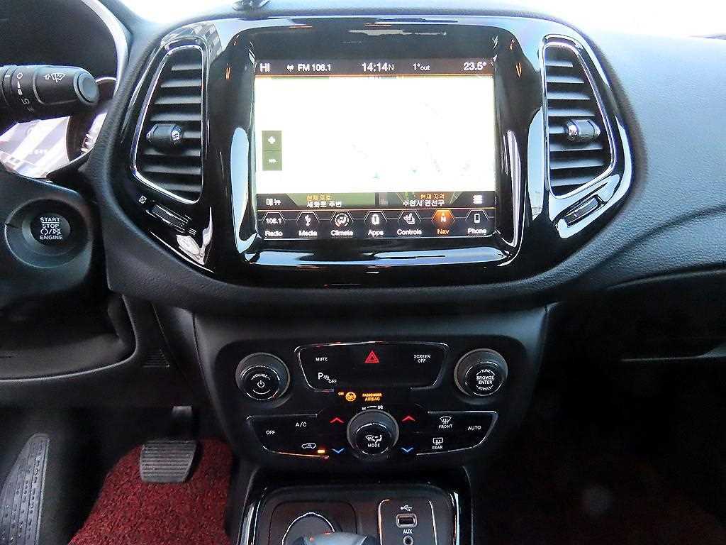 Jeep Compass - Vista 12