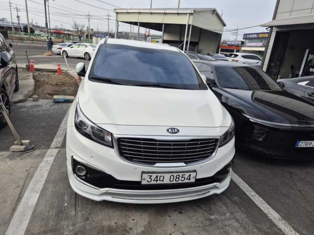 KIA Carnival 2016 - Importación desde Corea - HF Imports Iquique - Foto 1