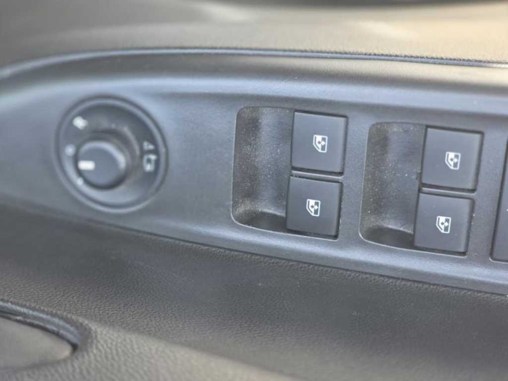 Chevrolet Spark - Vista 6