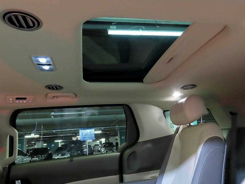 KIA Carnival 2025 - Importación desde Corea - HF Imports Iquique - Foto 14