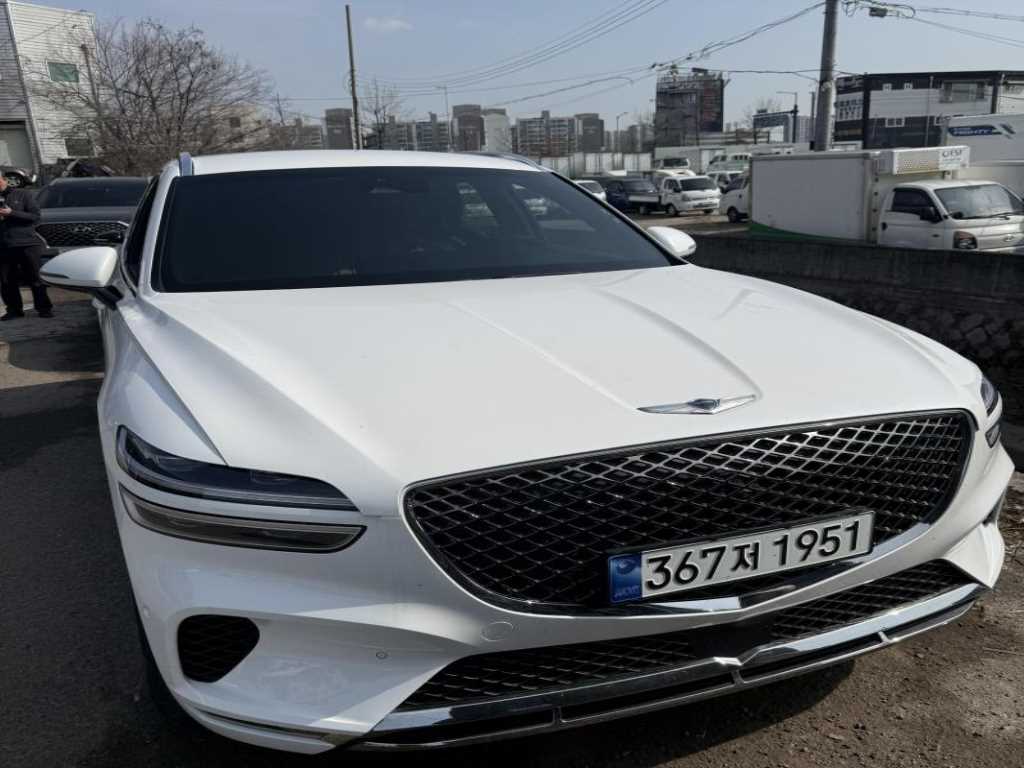 Genesis GV70 2023 Blanco - Importación desde Corea - HF Imports Iquique - Foto 1