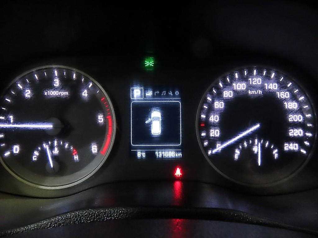 HYUNDAI Tucson - Vista 9