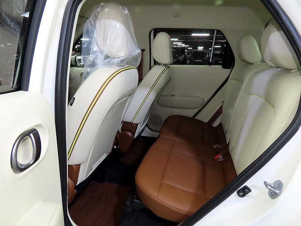 HYUNDAI Casper - Vista 7