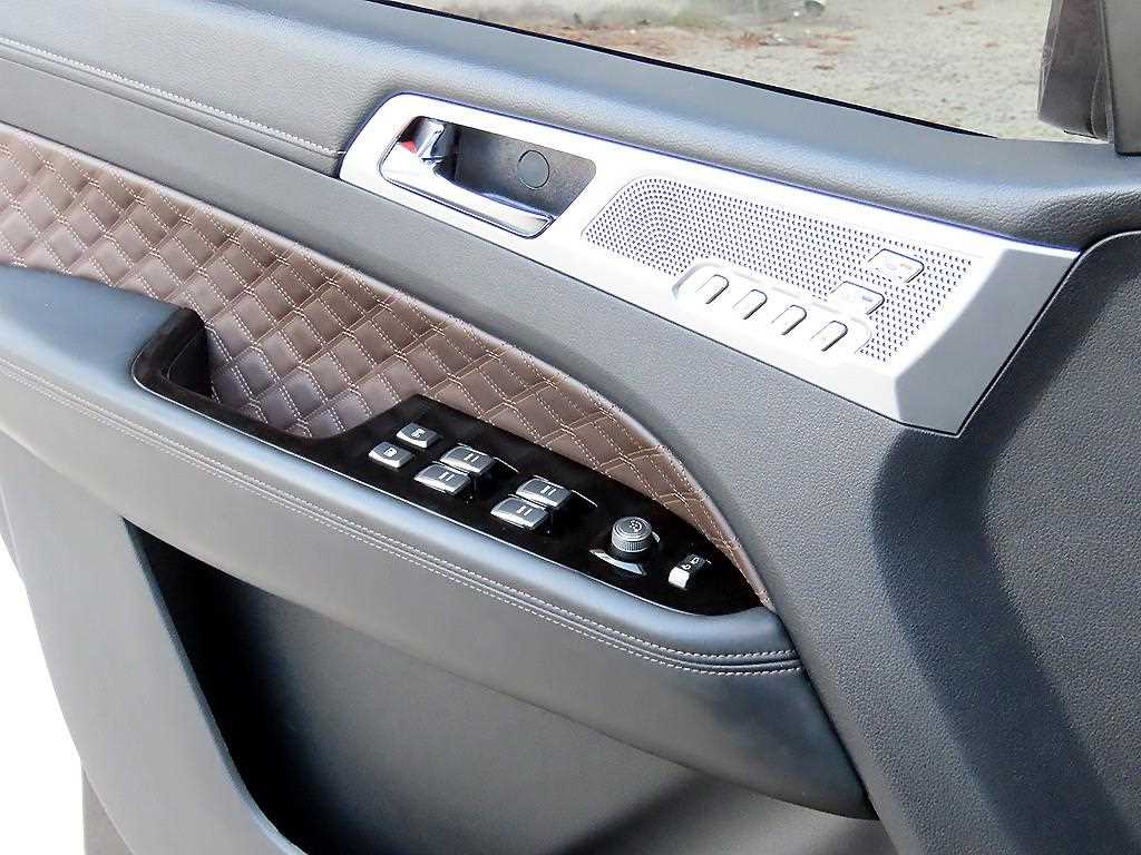 Ssangyong Rexton - Vista 11