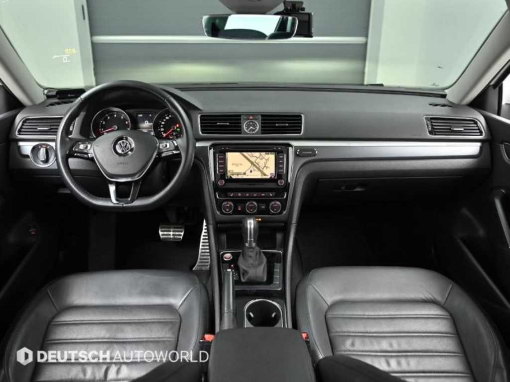 Volkswagen Passat - Vista 5