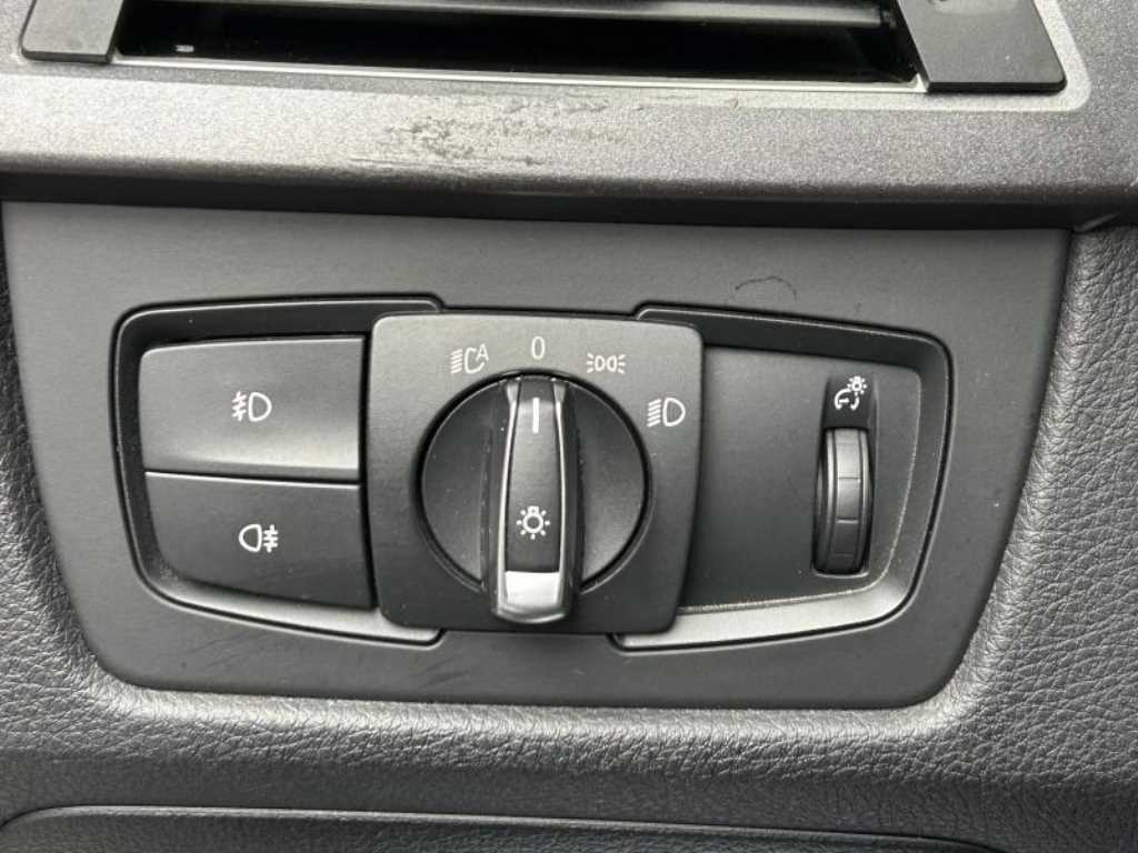 BMW 3 series 2012 Gris - Importación desde Corea - HF Imports Iquique - Foto 13