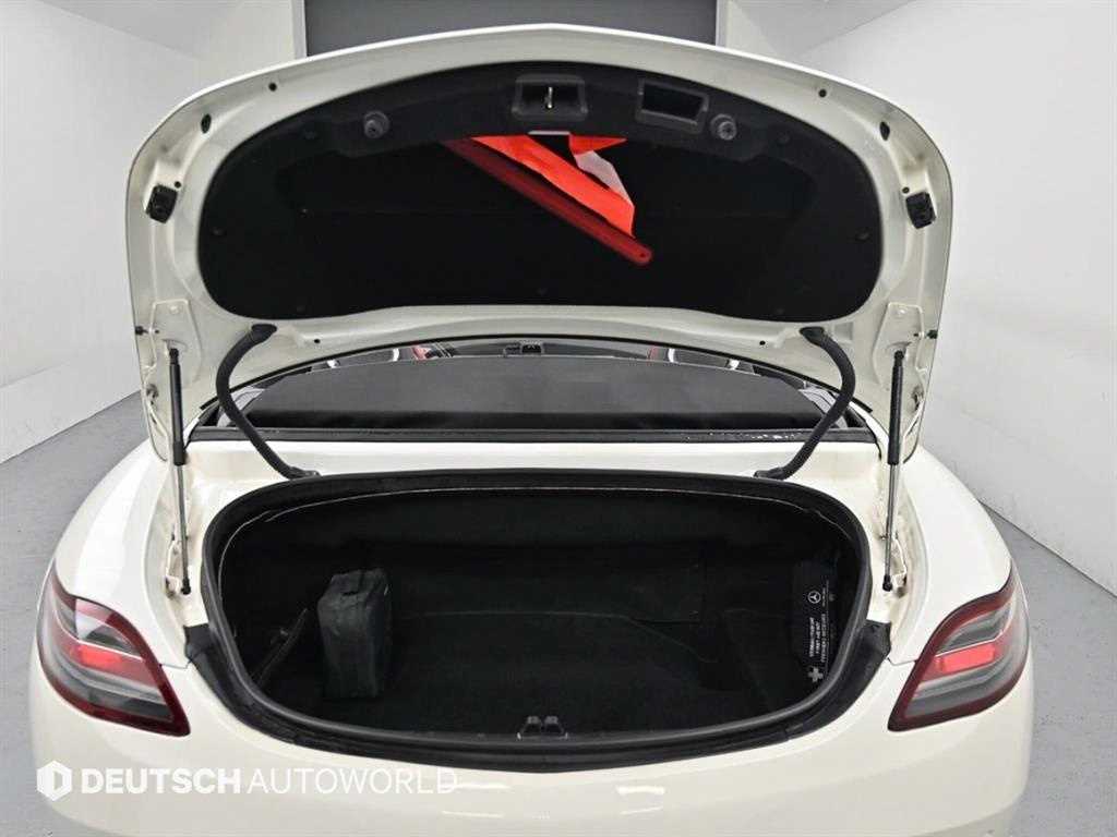 Mercedes Benz SLS AMG 2012 Blanco - Importación desde Corea - HF Imports Iquique - Foto 19