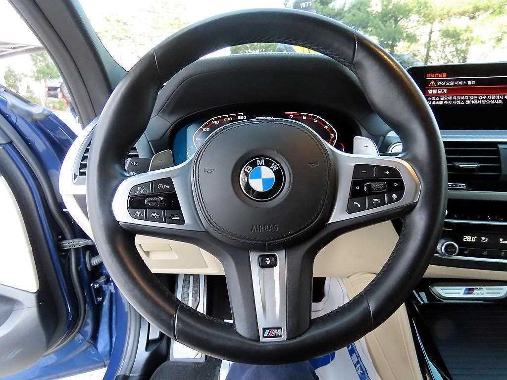 BMW X4 - Vista 10