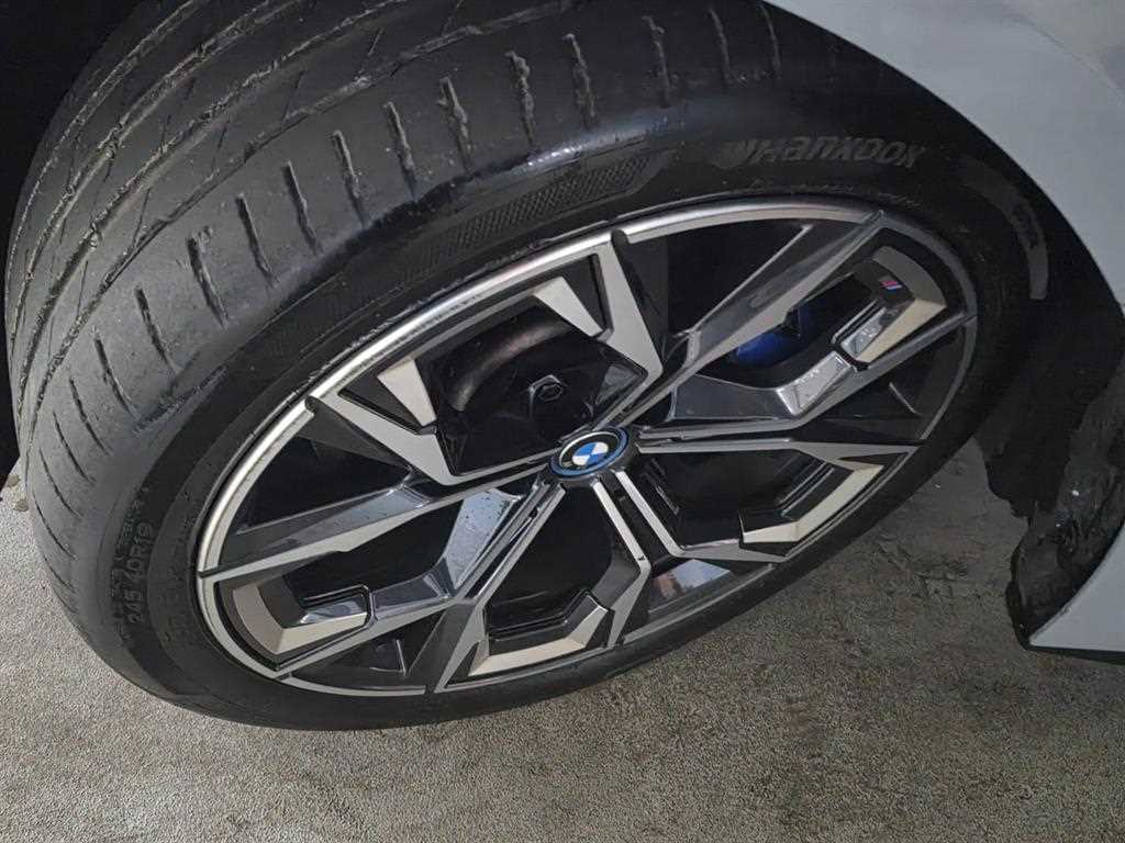 BMW i4 2024 Gris - Importación desde Corea - HF Imports Iquique - Foto 19