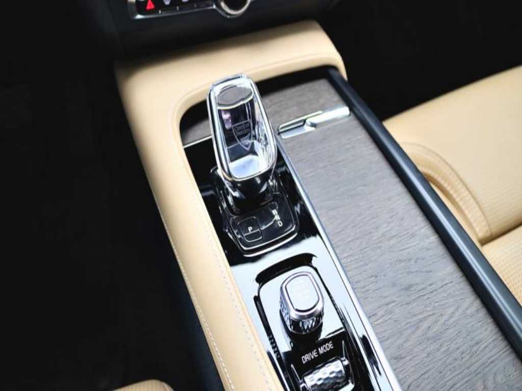 Volvo S90 - Vista 12