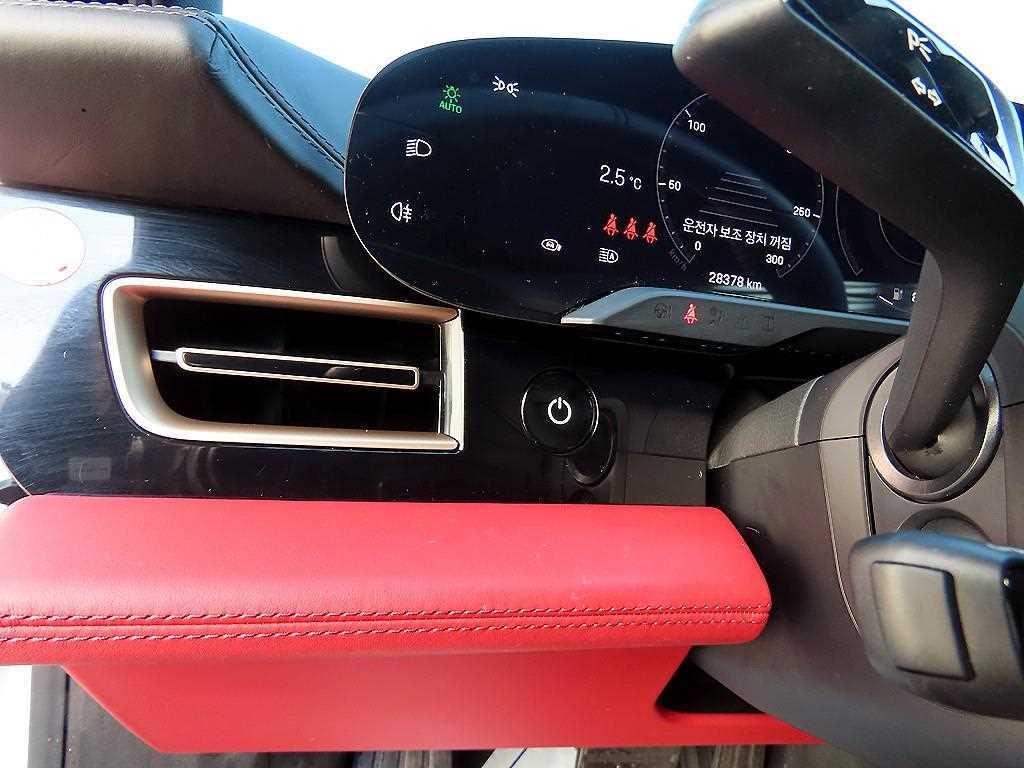 Porsche Taycan - Vista 12