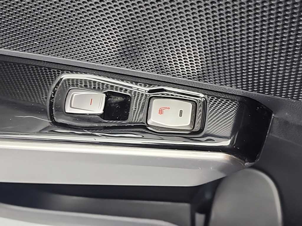 Ssangyong Tivoli 2016 Azul - Importación desde Corea - HF Imports Iquique - Foto 13