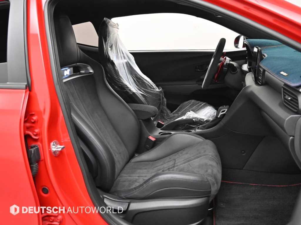 HYUNDAI Veloster - Vista 10