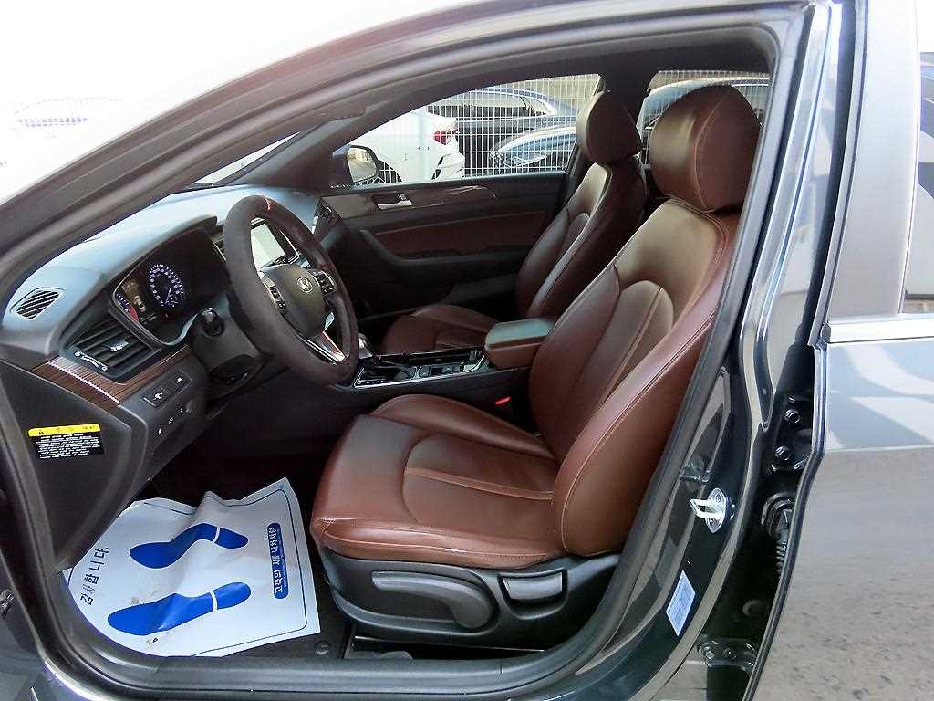 HYUNDAI Sonata - Vista 5