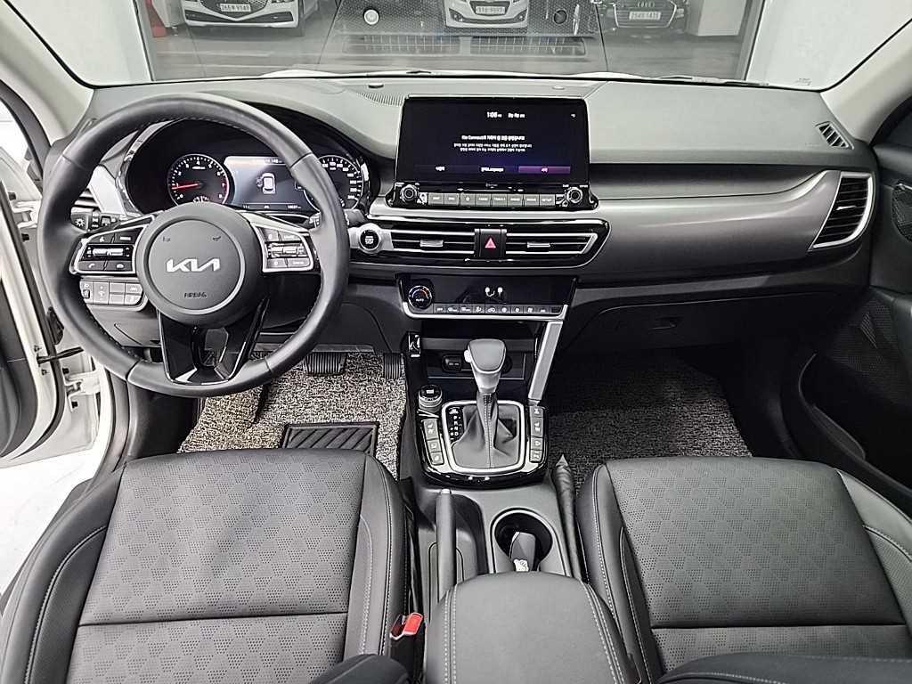 KIA Seltos - Vista 7