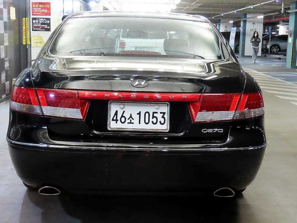 HYUNDAI Grandeur - Vista 5