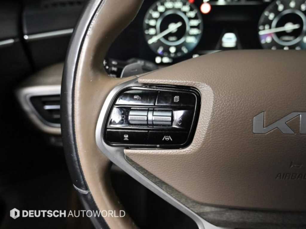 KIA K8 - Vista 6