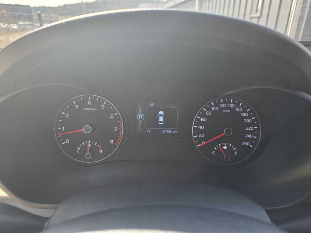 KIA K5 2016 Negro - Importación desde Corea - HF Imports Iquique - Foto 18