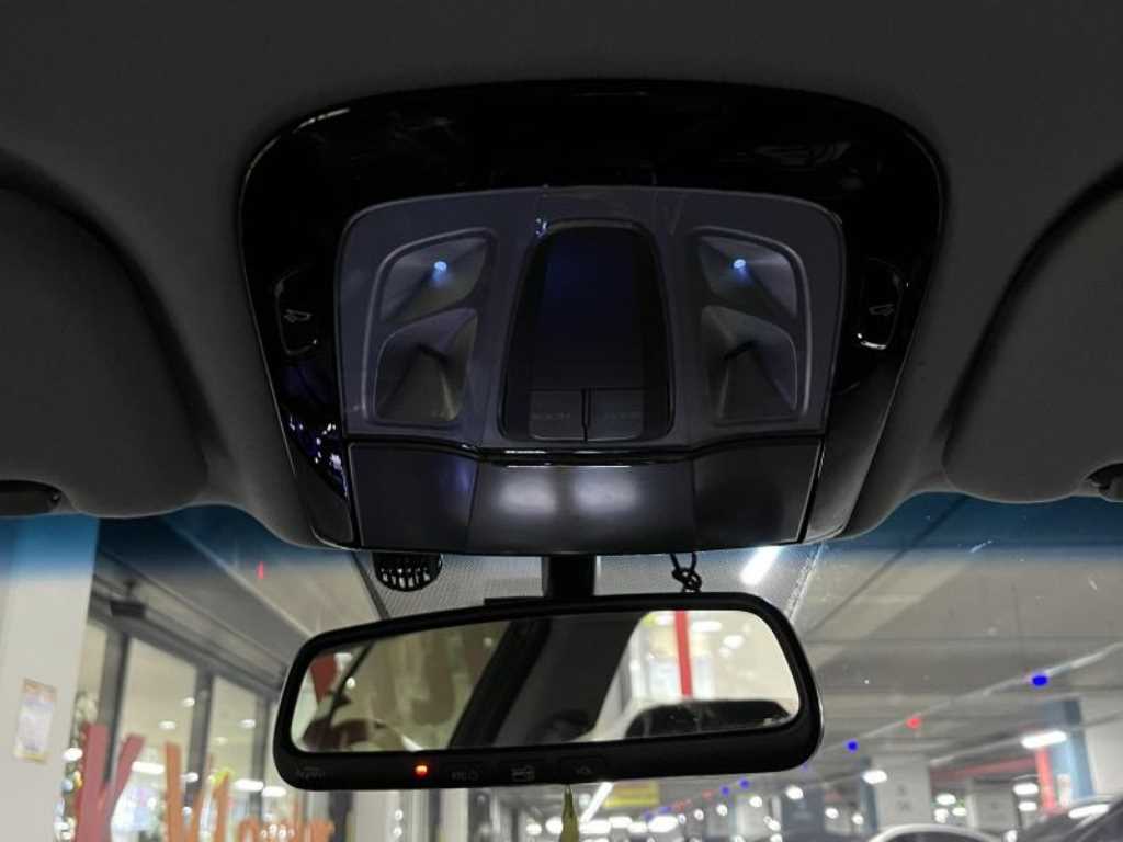 HYUNDAI Grandeur - Vista 7