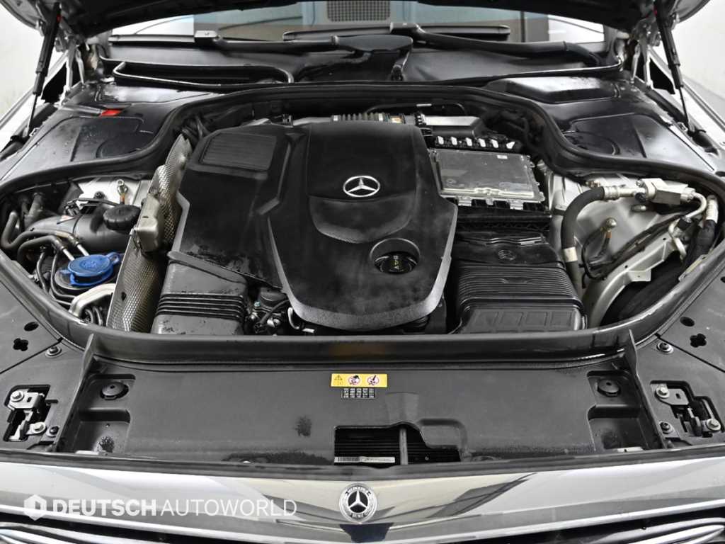 Mercedes Benz S Class - Vista 7