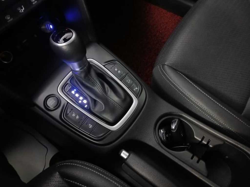 HYUNDAI Kona 2018 Blanco - Importación desde Corea - HF Imports Iquique - Foto 16