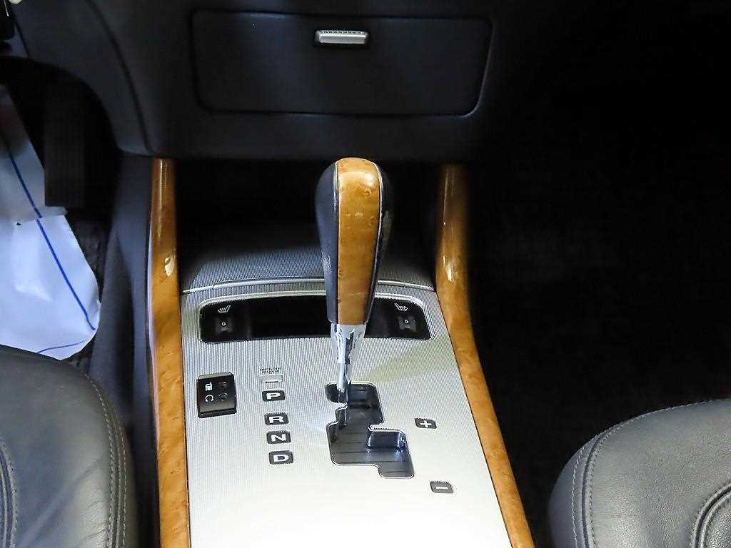 HYUNDAI Grandeur - Vista 12