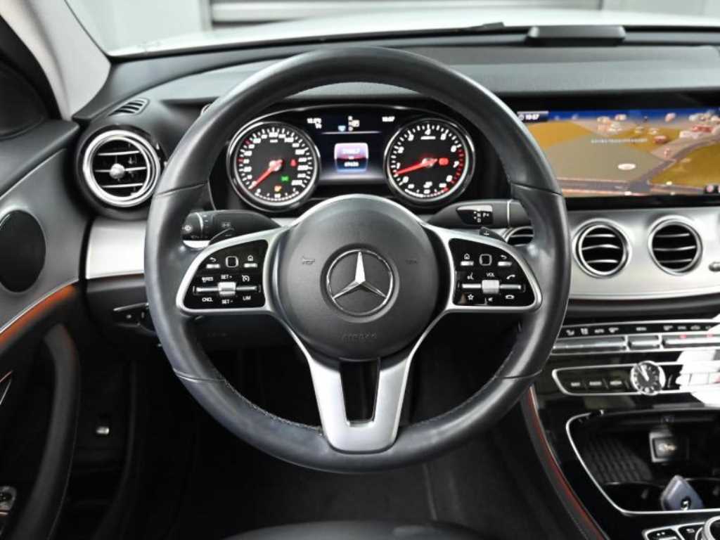 Mercedes Benz E class 2019 Blanco - Importación desde Corea - HF Imports Iquique - Foto 13